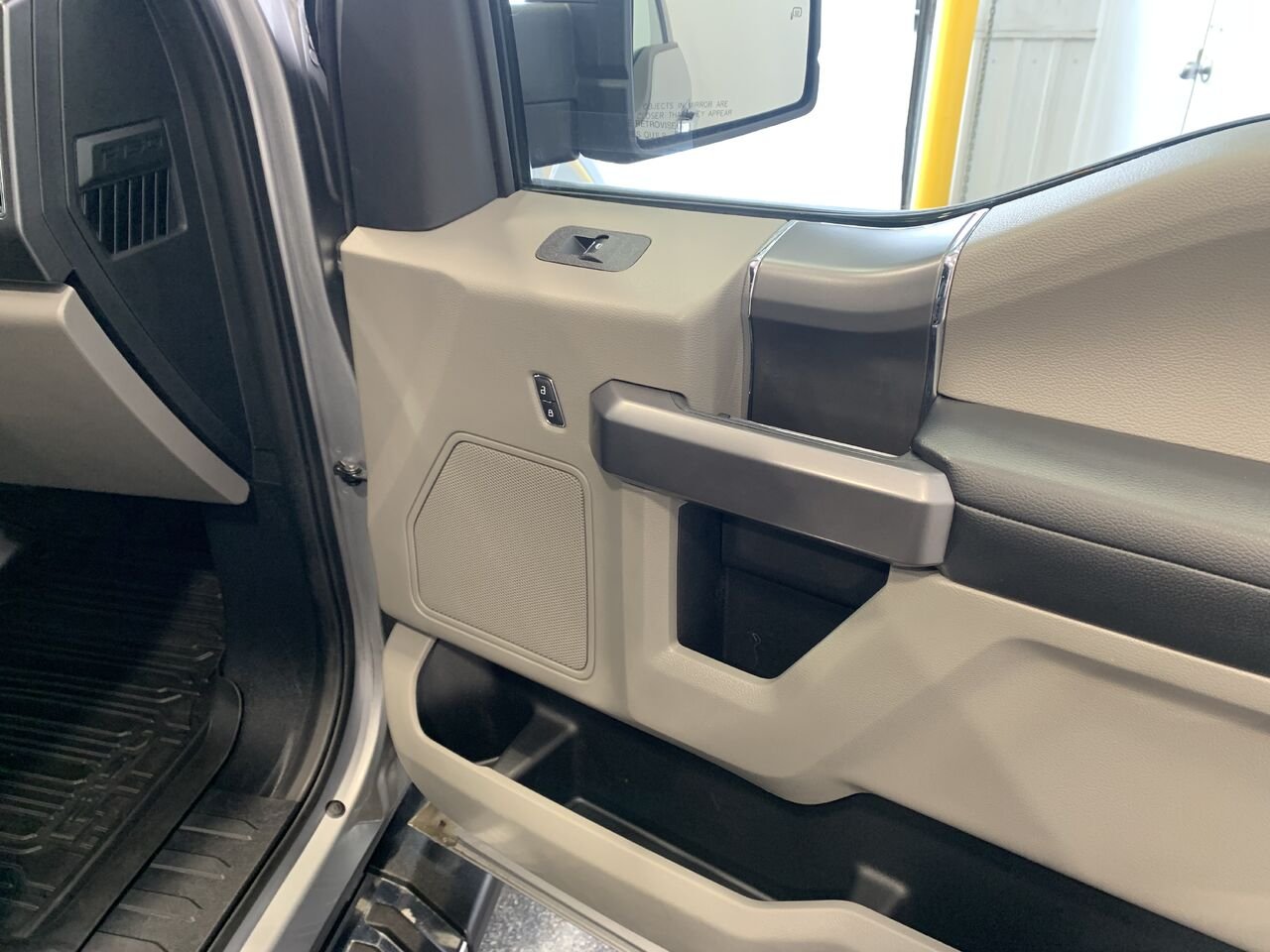 Ford F-150 XLT cabine double 4RM caisse de 6,5 pi 2020 Argent Châteauguay - photo #20
