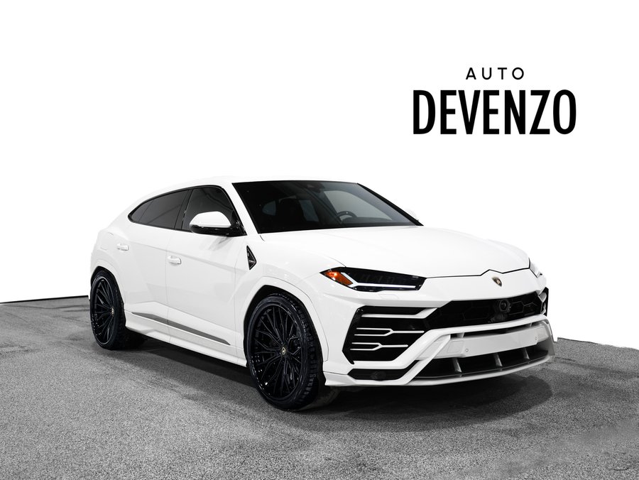 2022 Lamborghini Urus 2022 White