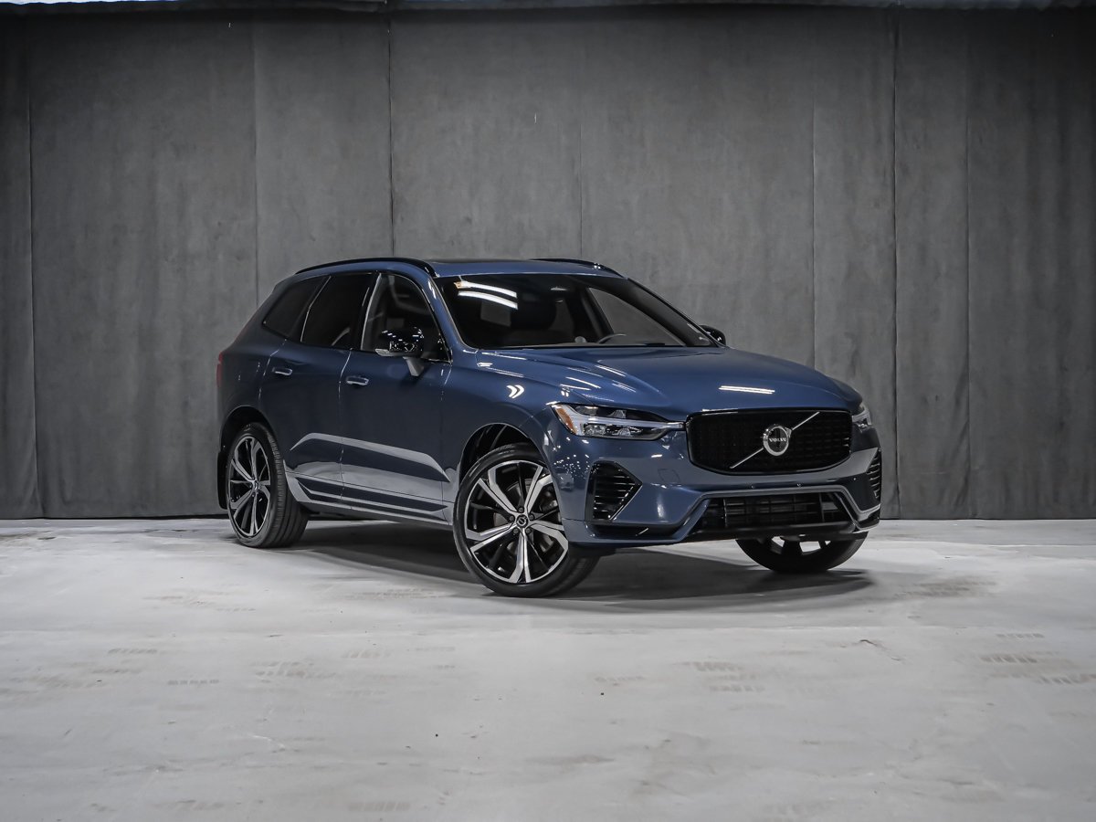Volvo XC60 Recharge T8 R-DESIGN ADVANCED CLIMAT BOWERS WILKINS 2022 Bleu Montréal - photo #1