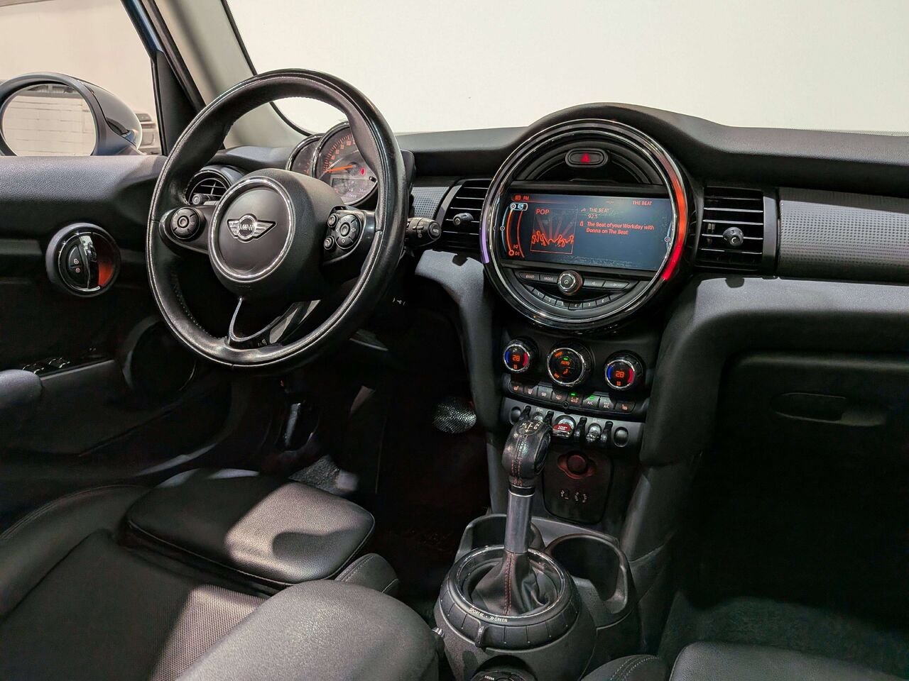 2016 MINI Cooper Hardtop 5 Door 5dr HB Blue Val-David - photo #17