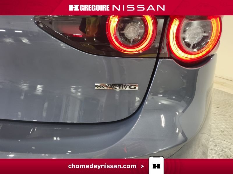 Mazda 3 CH7343 | GT * AWD * Mag * Toit * Cuir * Carplay 2023 Gris Laval - photo #31