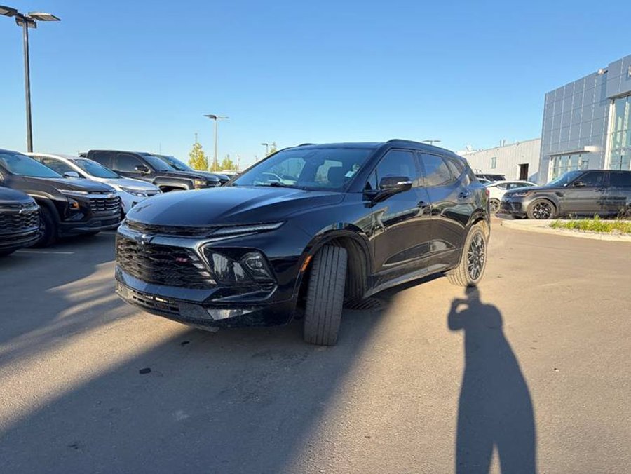 2023 Chevrolet Blazer RS Plus AWD 3.6L | Panoramic Sunroof Black