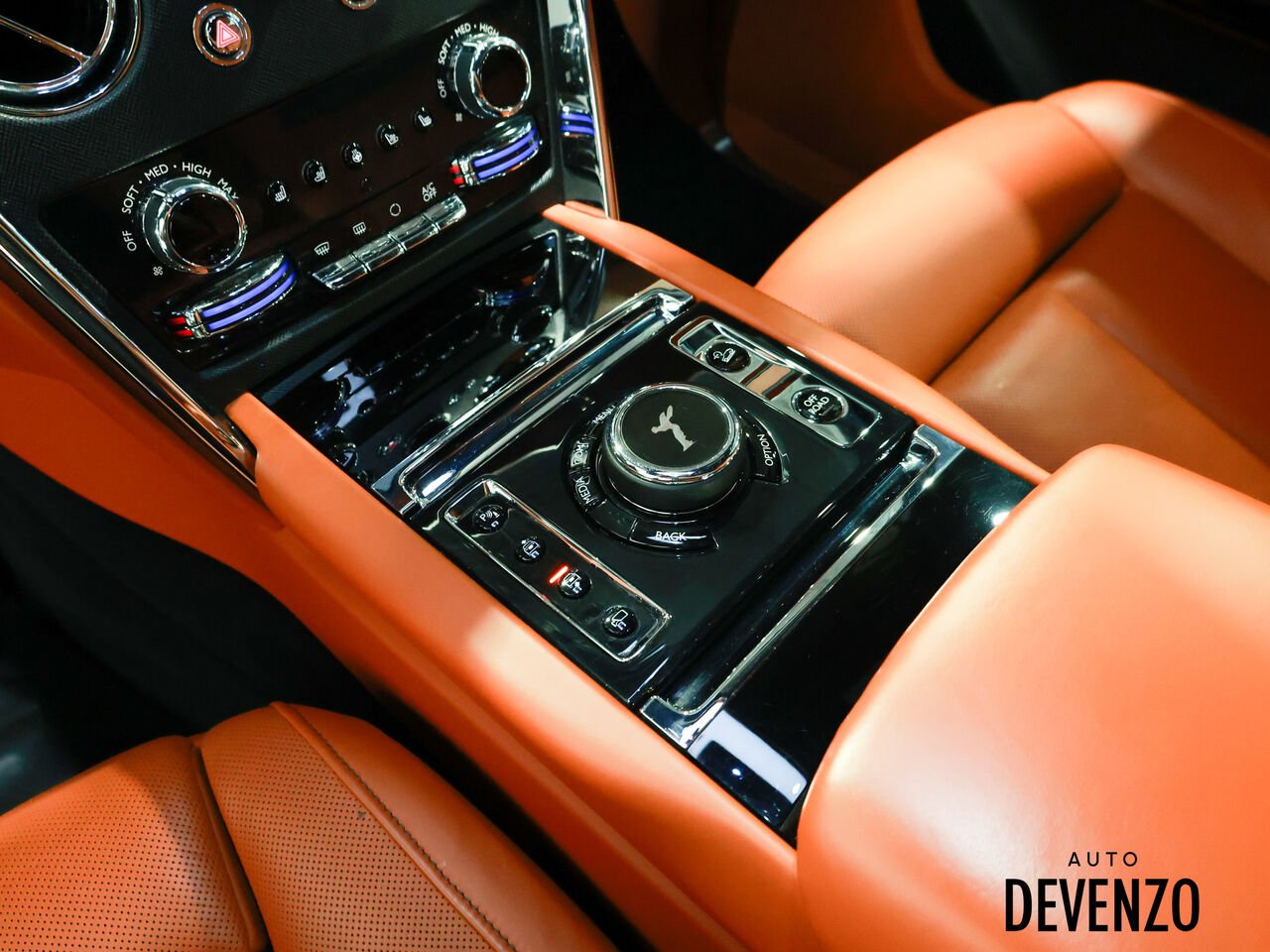 2023 Rolls-Royce Cullinan White Saint-Eustache - photo #14