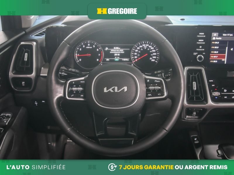 2022 Kia Sorento Grey Laval - photo #23