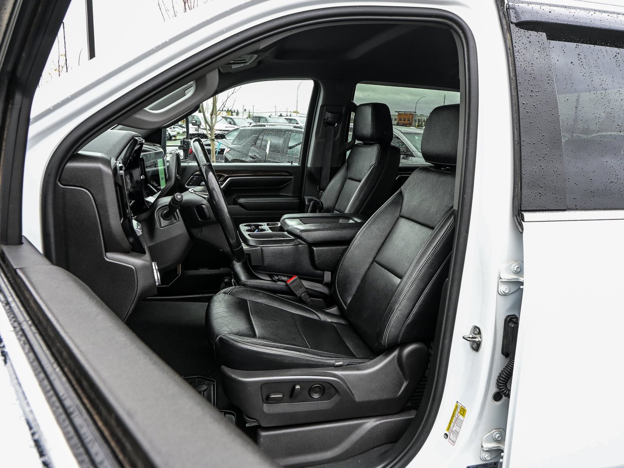 2024 GMC Sierra 3500HD 4WD Crew Cab 159 SLE White Sherwood Park - photo #15