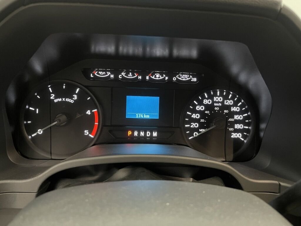 2022 Ford Super Duty F-550 Location Disponible / Leasing Available White Kirkland - photo #13