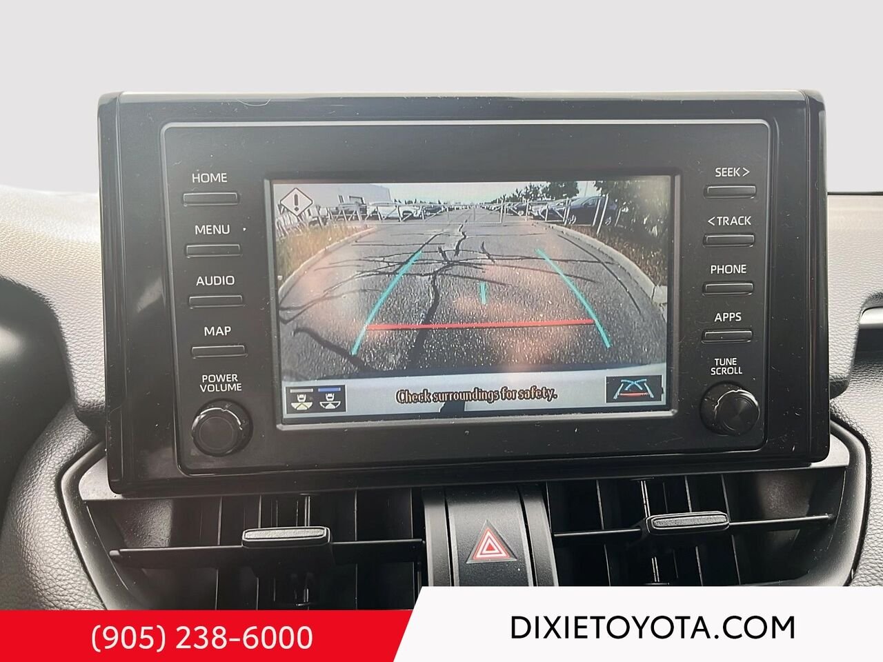 2022 Toyota RAV4 LE AWD / CLEAN CARFAX / HEATED SEATS / TOYOTA SAFETY SENSE / CARPLAY AND ANDROID AUTO White Mississauga - photo #16
