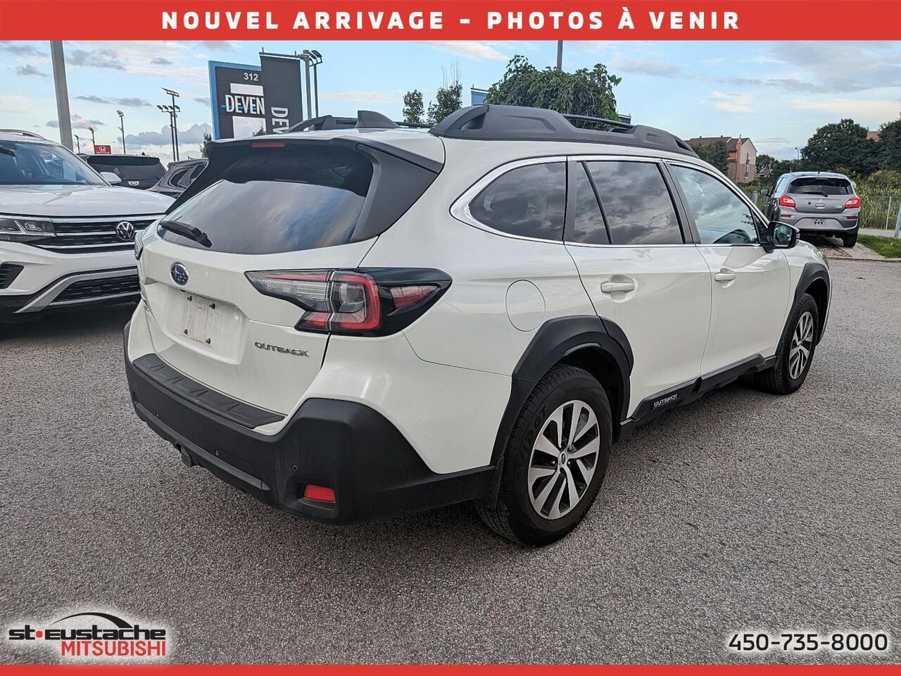 2023 Subaru Outback White Saint-Eustache - photo #2
