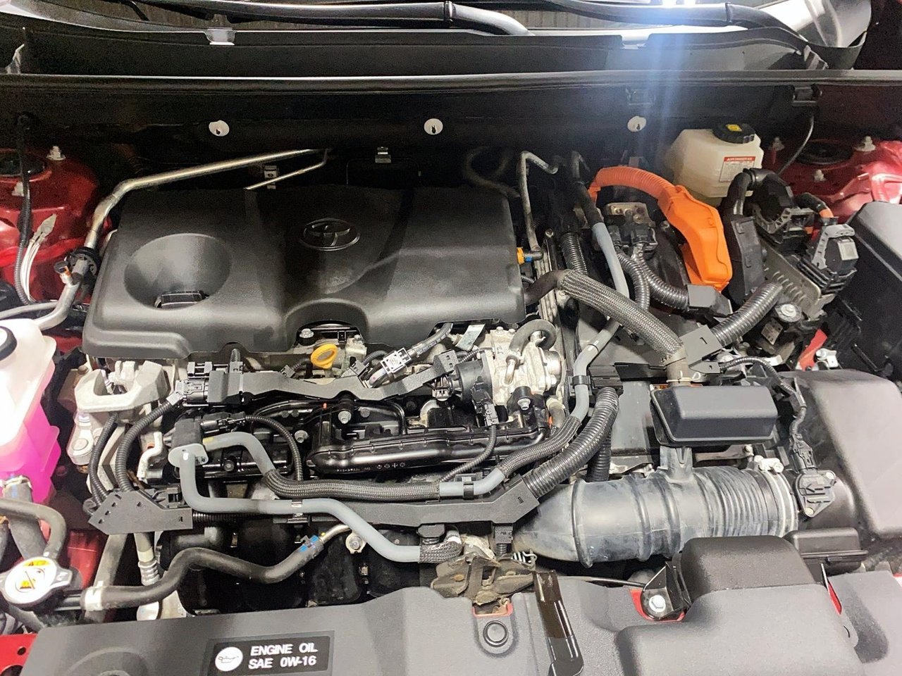 2023 Toyota RAV4 Hybrid XLE Ruby Flare Pearl Baie-Comeau - photo #5