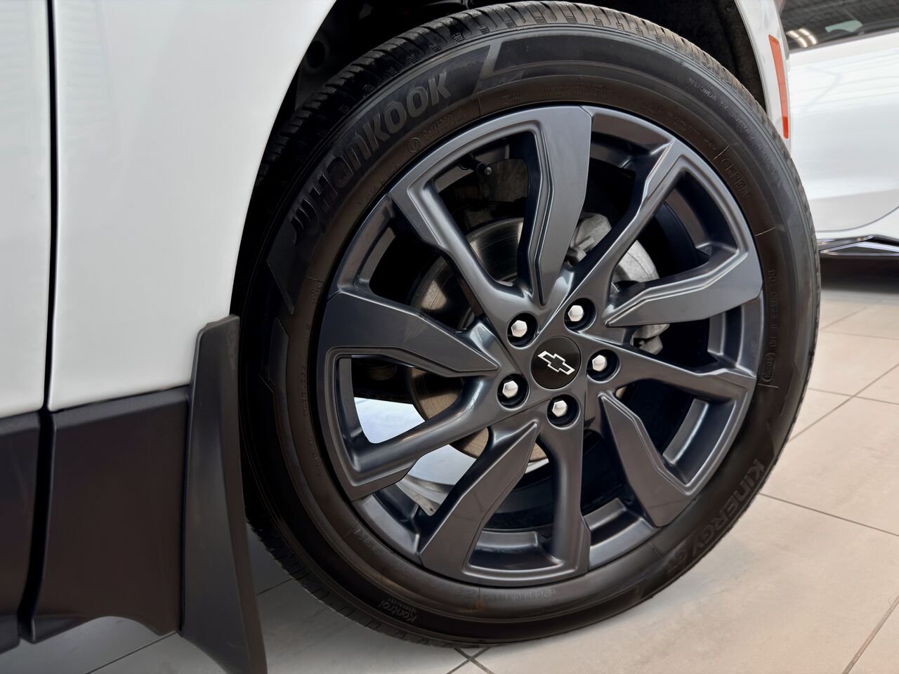 2024 Chevrolet Equinox White Notre-Dame-des-Prairies - photo #12
