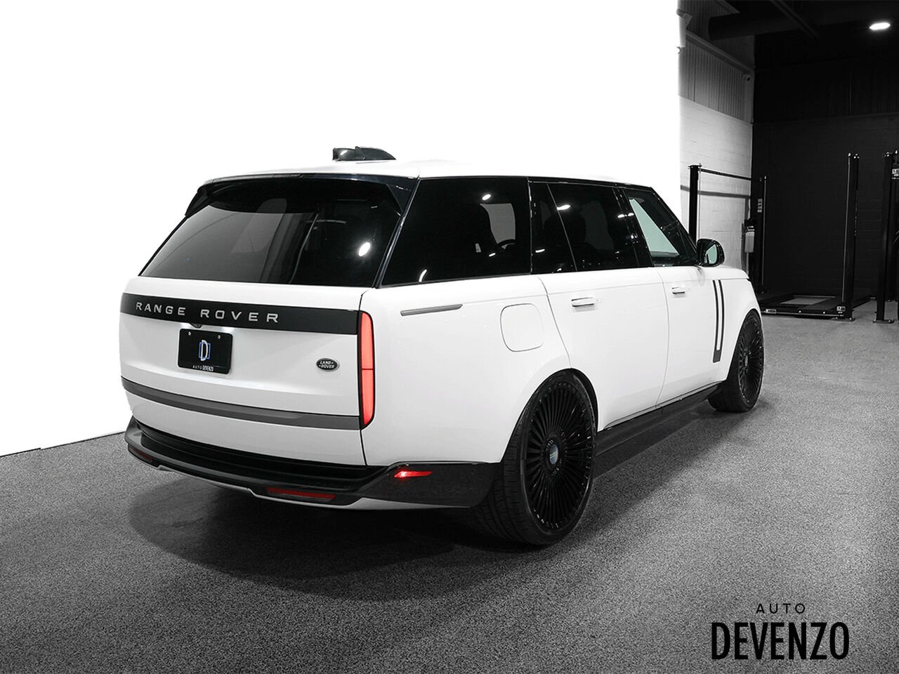 2022 Land Rover Range Rover White Saint-Eustache - photo #3