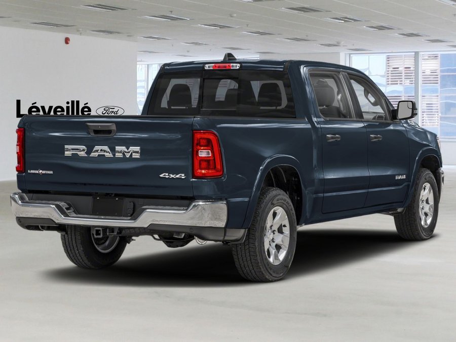 RAM 1500 Big Horn cabine d'équipe 4x4 caisse de 5 pi 7 po 2027 Bleu forgé métallisé
