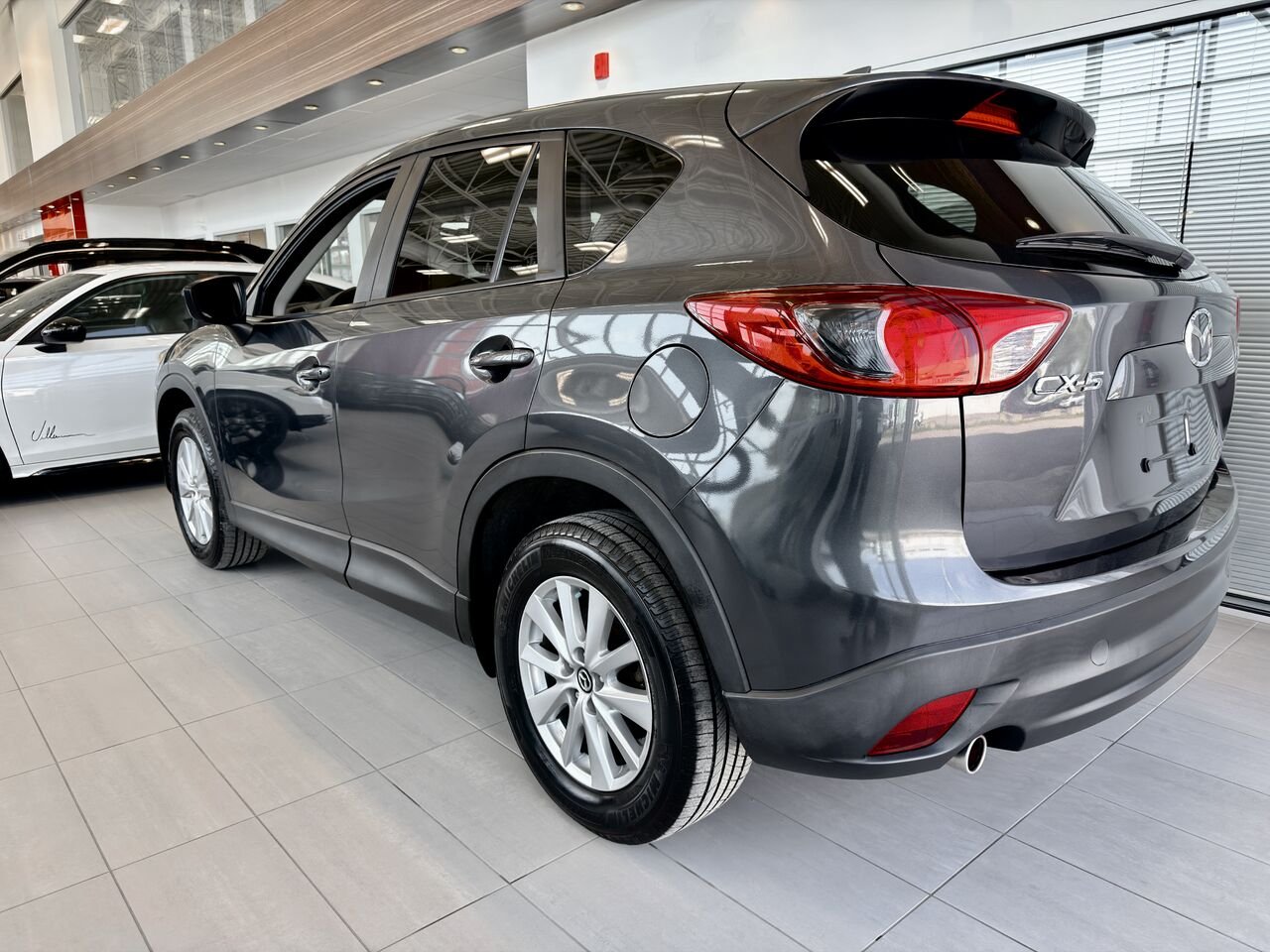2016 Mazda CX-5 Notre-Dame-des-Prairies - photo #6