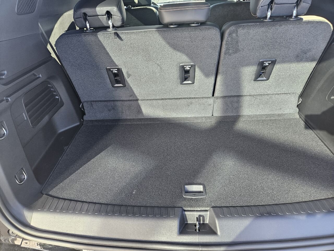 2027 Chevrolet Traverse High Country 4 portes TI Mosaic Black Metallic Thetford Mines - photo #17