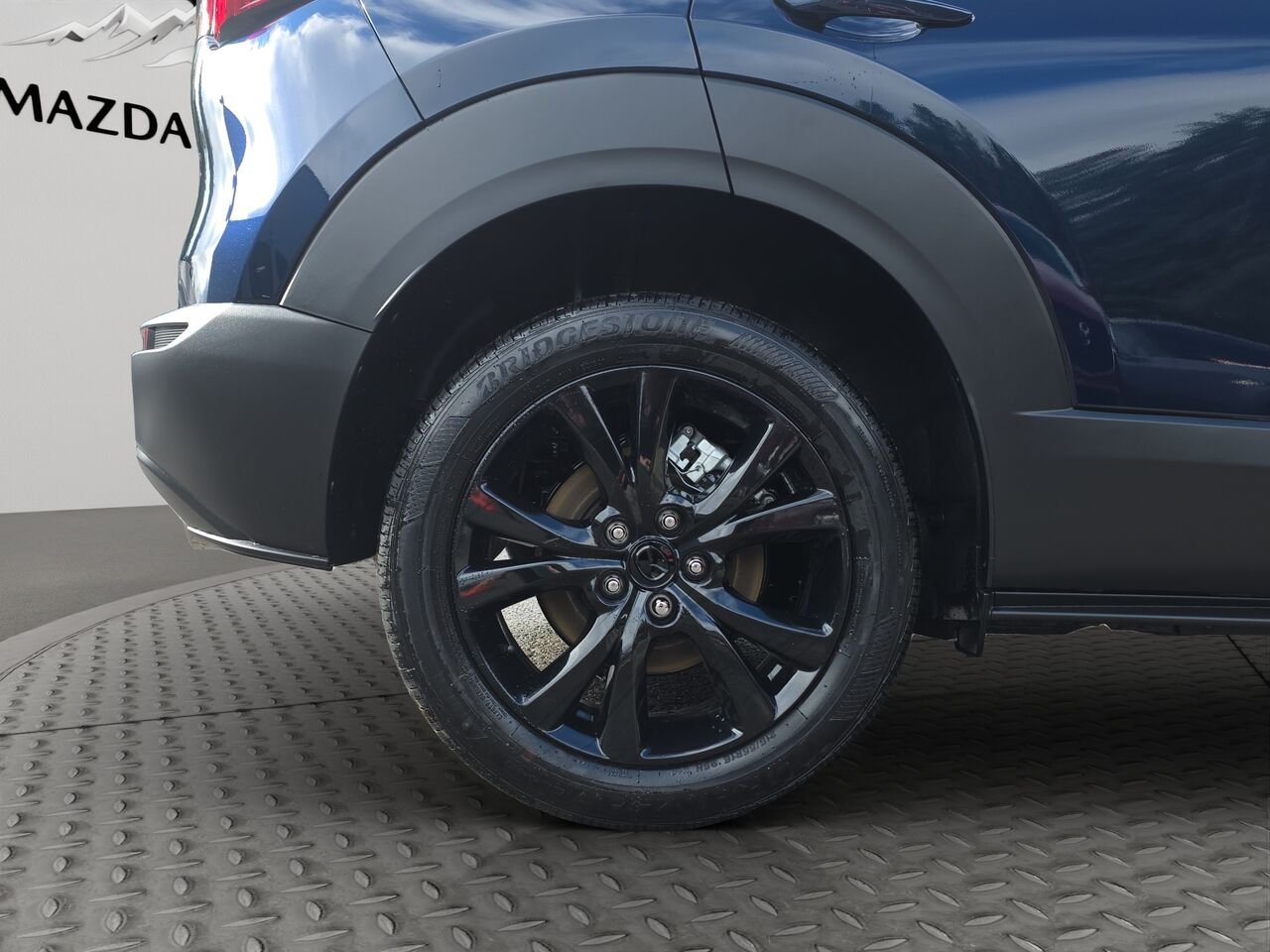 Mazda CX-30 GT, traction intégrale, sièges en cuir, caméra 360°, toit ouvrant, Bose 12 HP, affichage tête 2026 Bleu cristal foncé mica Val-David - photo #32