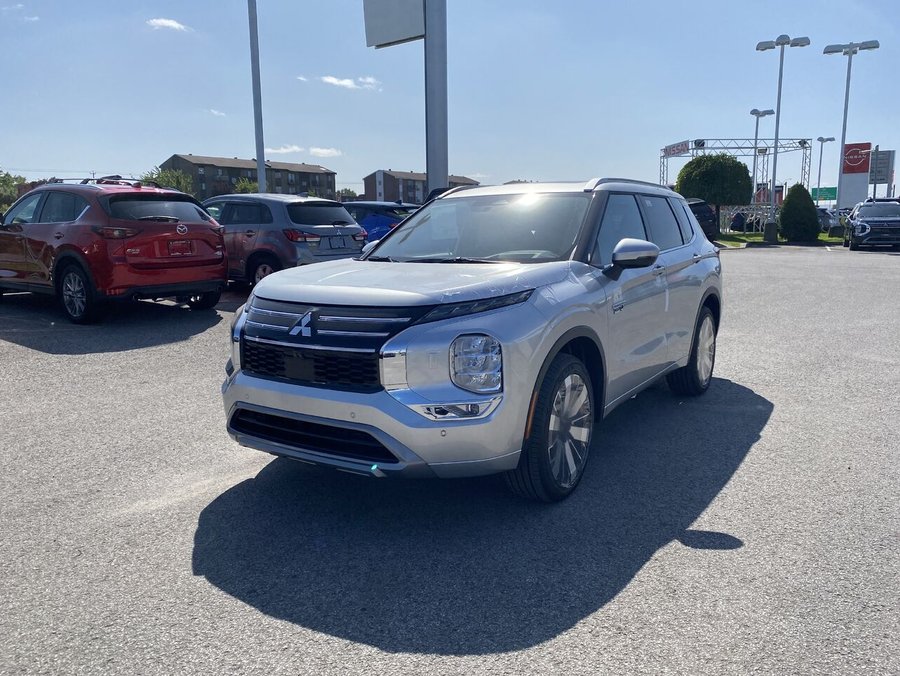 Mitsubishi Outlander PHEV GT S-AWC utilitaire sport TI 2026 Argent sterling
