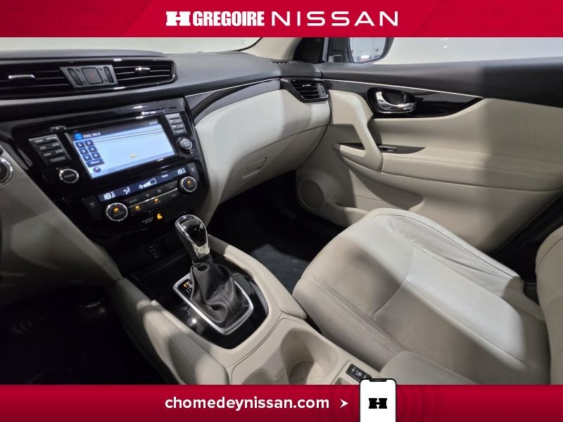 Nissan Qashqai CR7320 | SL AWD Cuir Toit Bancs Chauffants À Partir 2.99% 2018 Bleu Laval - photo #23