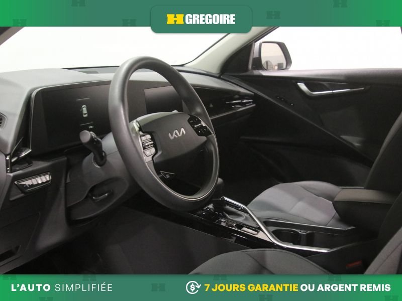2025 Kia Niro Silver Laval - photo #11
