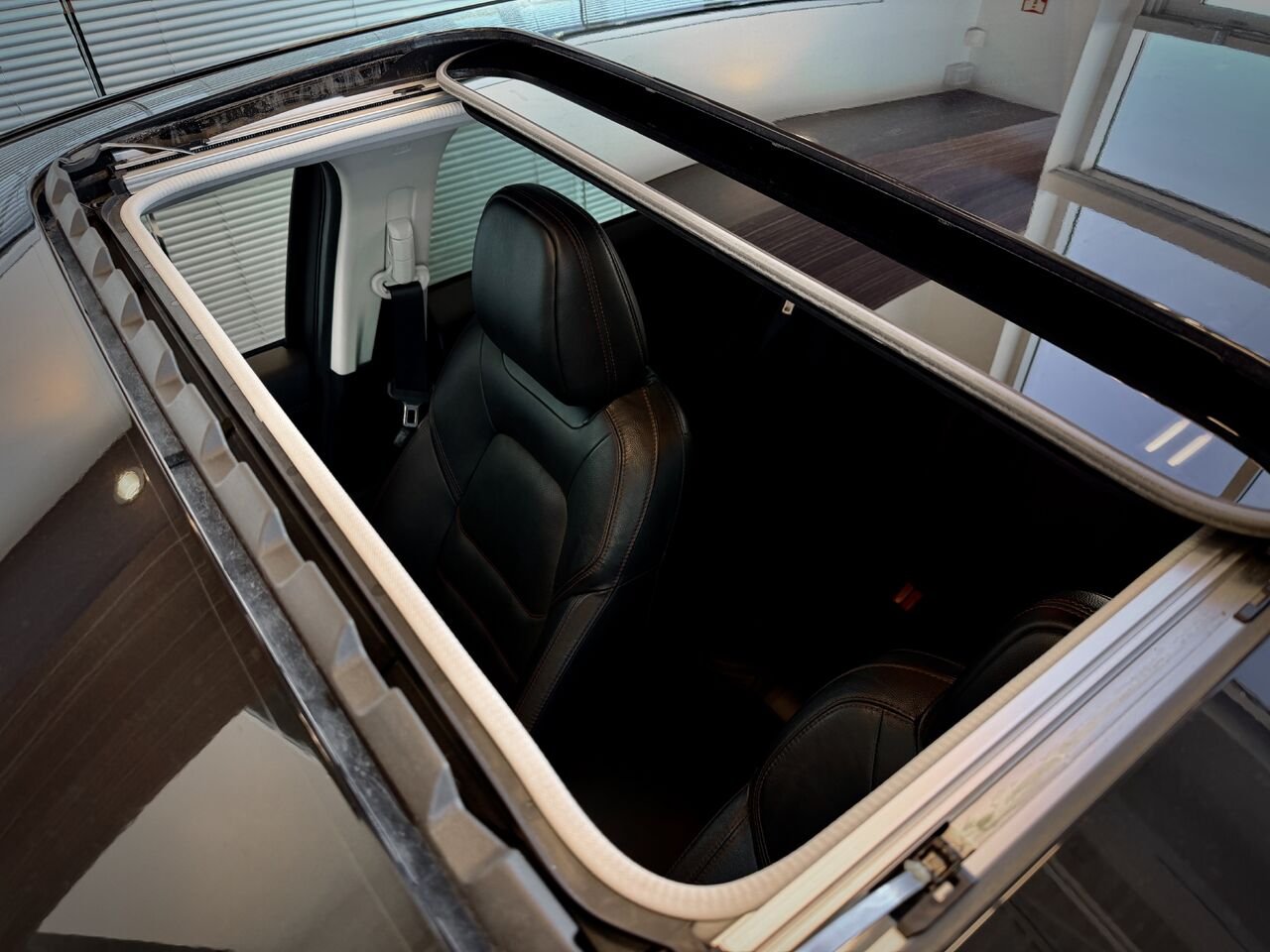 2022 Mazda CX-5 Black Notre-Dame-des-Prairies - photo #14