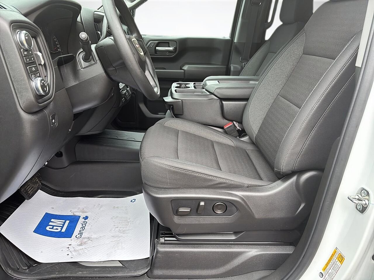 GMC Sierra 1500 Pro cabine multiplace 4RM 157 po 2026 Blanc Saint-Hyacinthe - photo #6