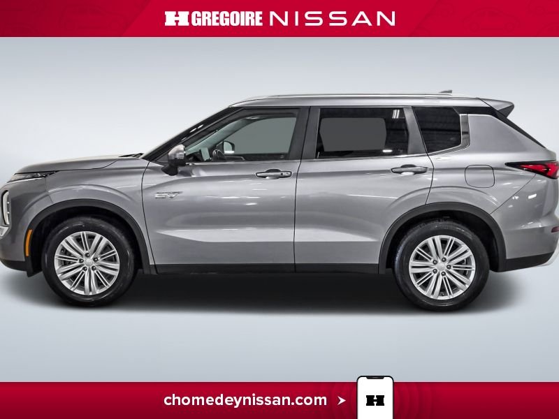 Mitsubishi Outlander LE * PHEV * AWD * Toit Cuir/ Suède * Caméra * 2024 Gris