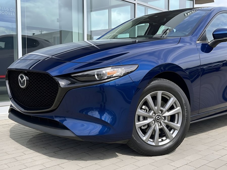 MAZDA Mazda3 Sport GX Automatique FWD 2026 Bleu cristal foncé mica