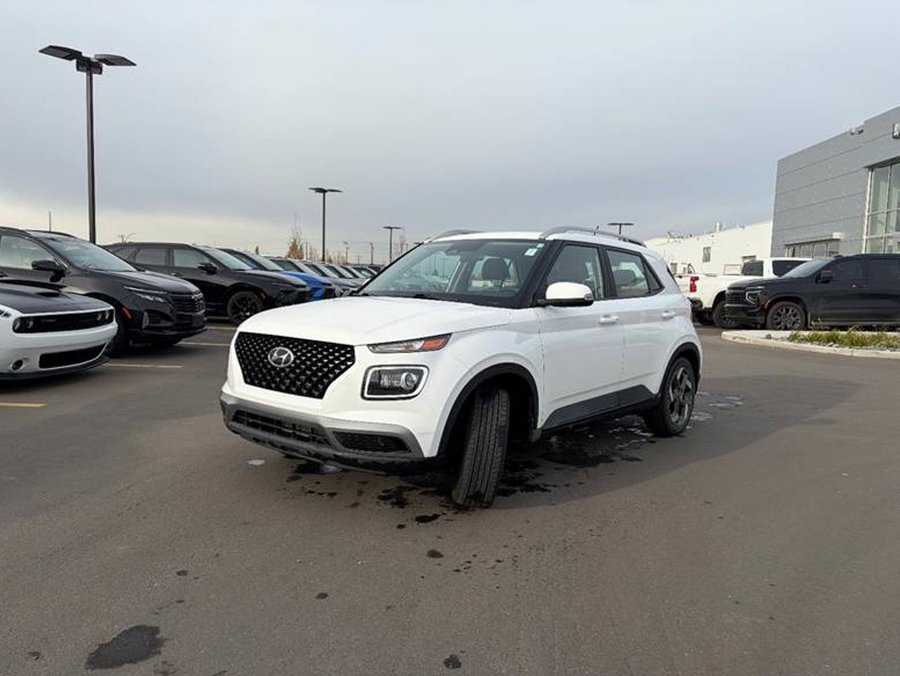 2024 Hyundai Venue Ultimate 1.6L | Power Sunroof White