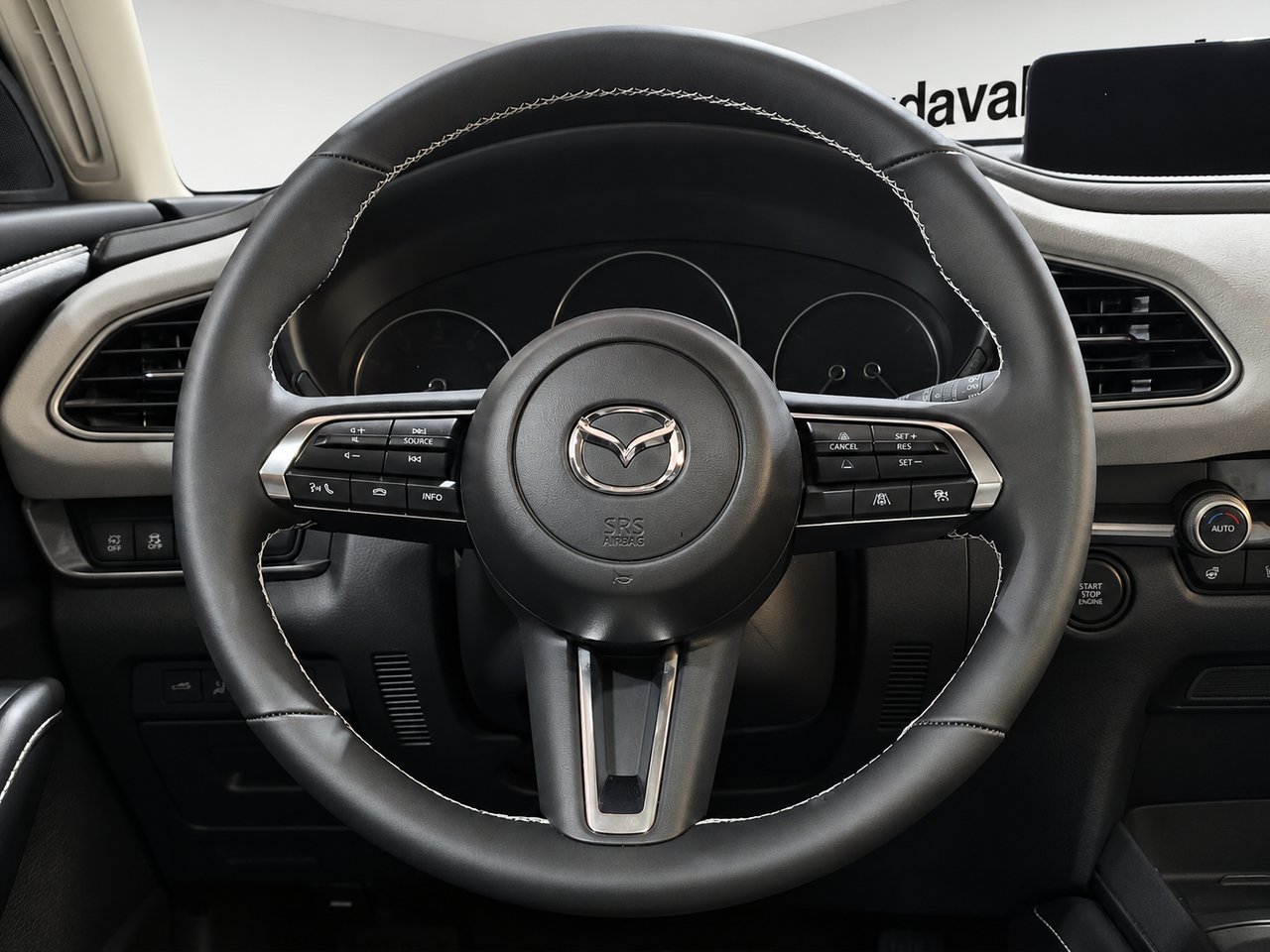 Mazda CX-30 GT 2026 Noir de jais mica Val-David - photo #20