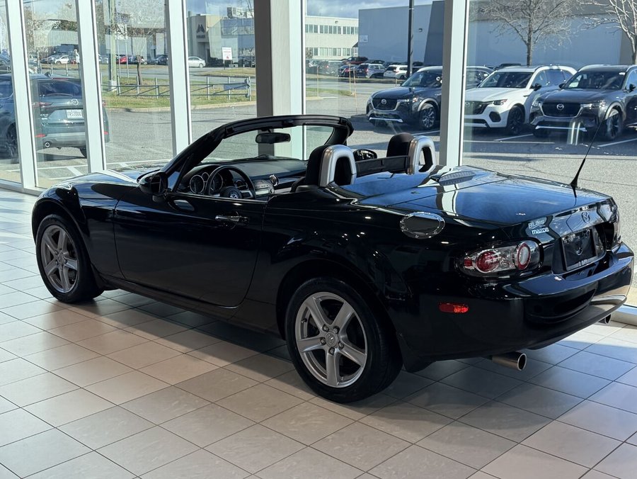 2007 Mazda MX-5 2007 Green