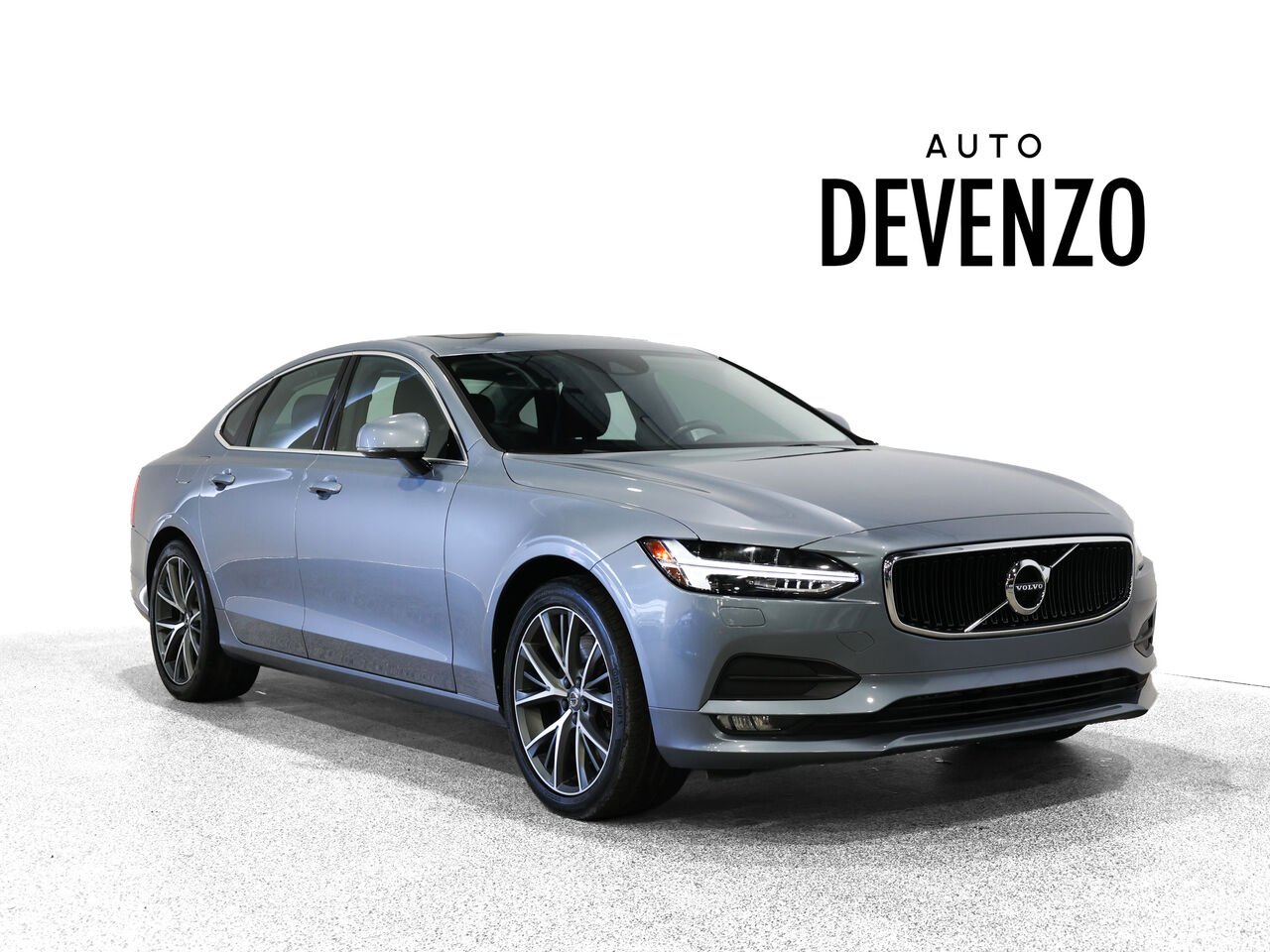 2017 Volvo S90 Blue Saint-Eustache - photo #0
