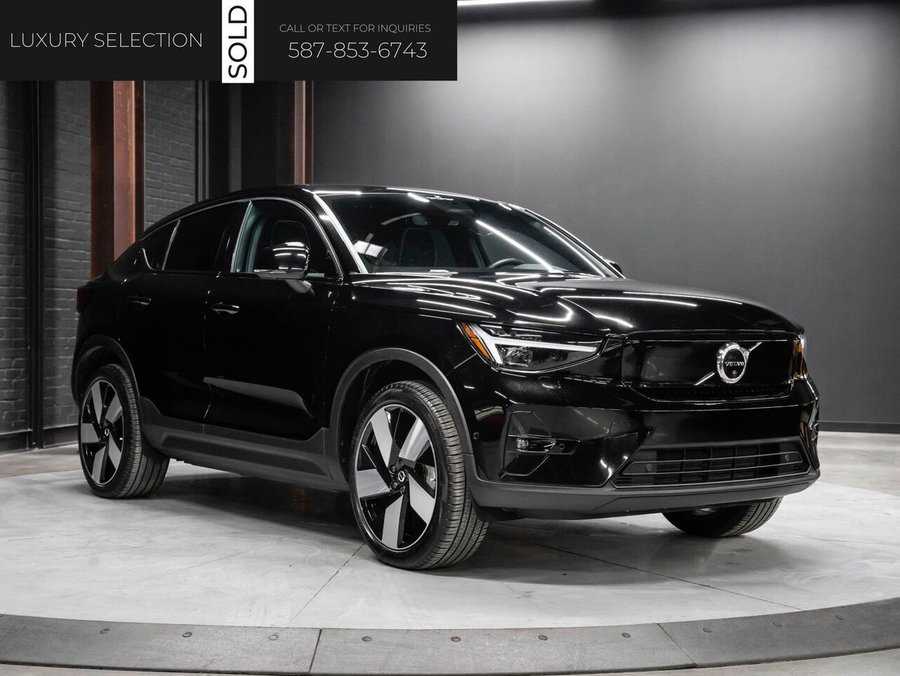 2022 Volvo C40 Recharge Pure Electric P8 Ultimate | Heated Seats/Steering Wheel | Glass Roof | Harman/Kardon Sound System Black