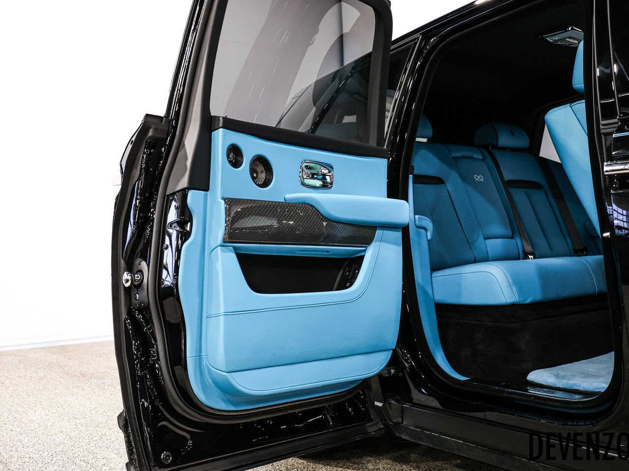 2023 Rolls-Royce Cullinan Blue Saint-Eustache - photo #7