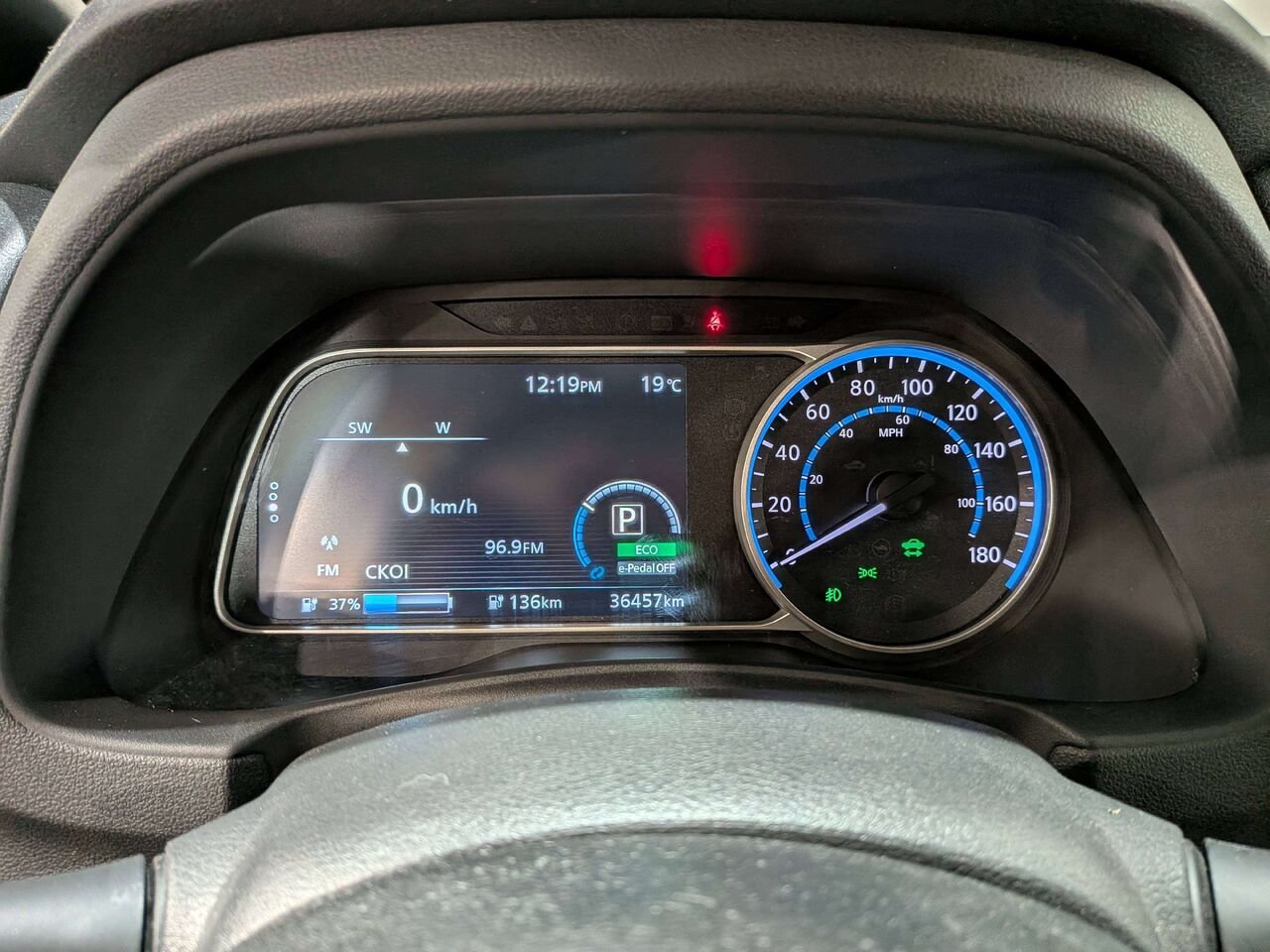 2024 Nissan LEAF SV PLUS Hatchback Blue Val-David - photo #17