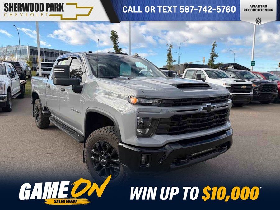 2025 Chevrolet Silverado 2500HD Custom 6.6L Duramax | Multi Flex Tailgate Grey
