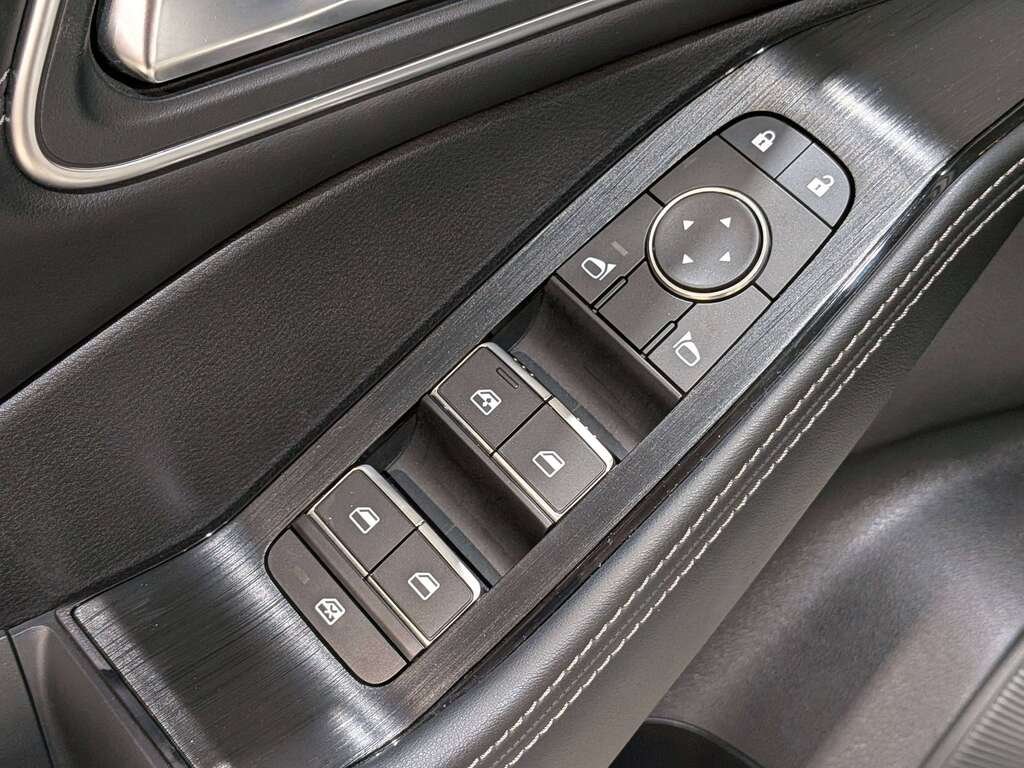 2024 Nissan Rogue AWD Platinum White Val-David - photo #38