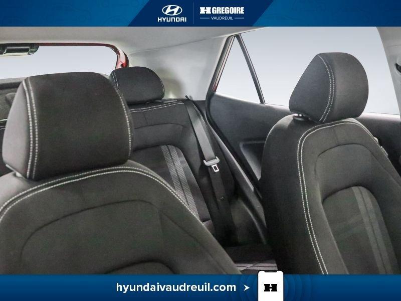 Hyundai Venue 2024 Rouge Blainville - photo #28