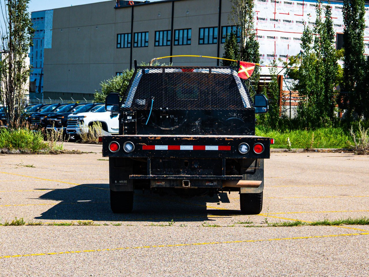 2024 Ford Super Duty F-350 SRW XL 4WD Crew Cab 179 WB 60 CA White Sherwood Park - photo #11