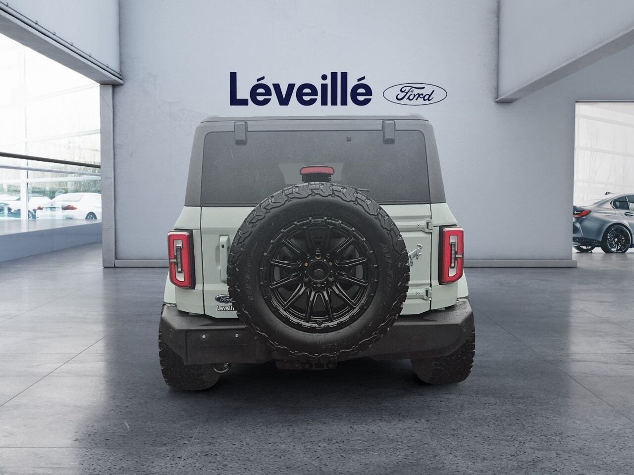 2024 Ford Bronco Grey Saint-Jérôme - photo #4