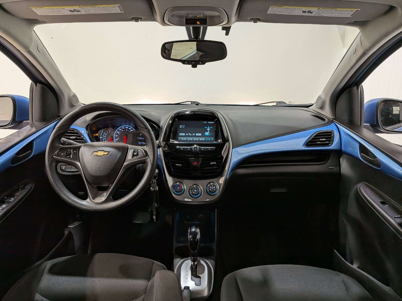 Chevrolet Spark 2017 Bleu Val-David - photo #12