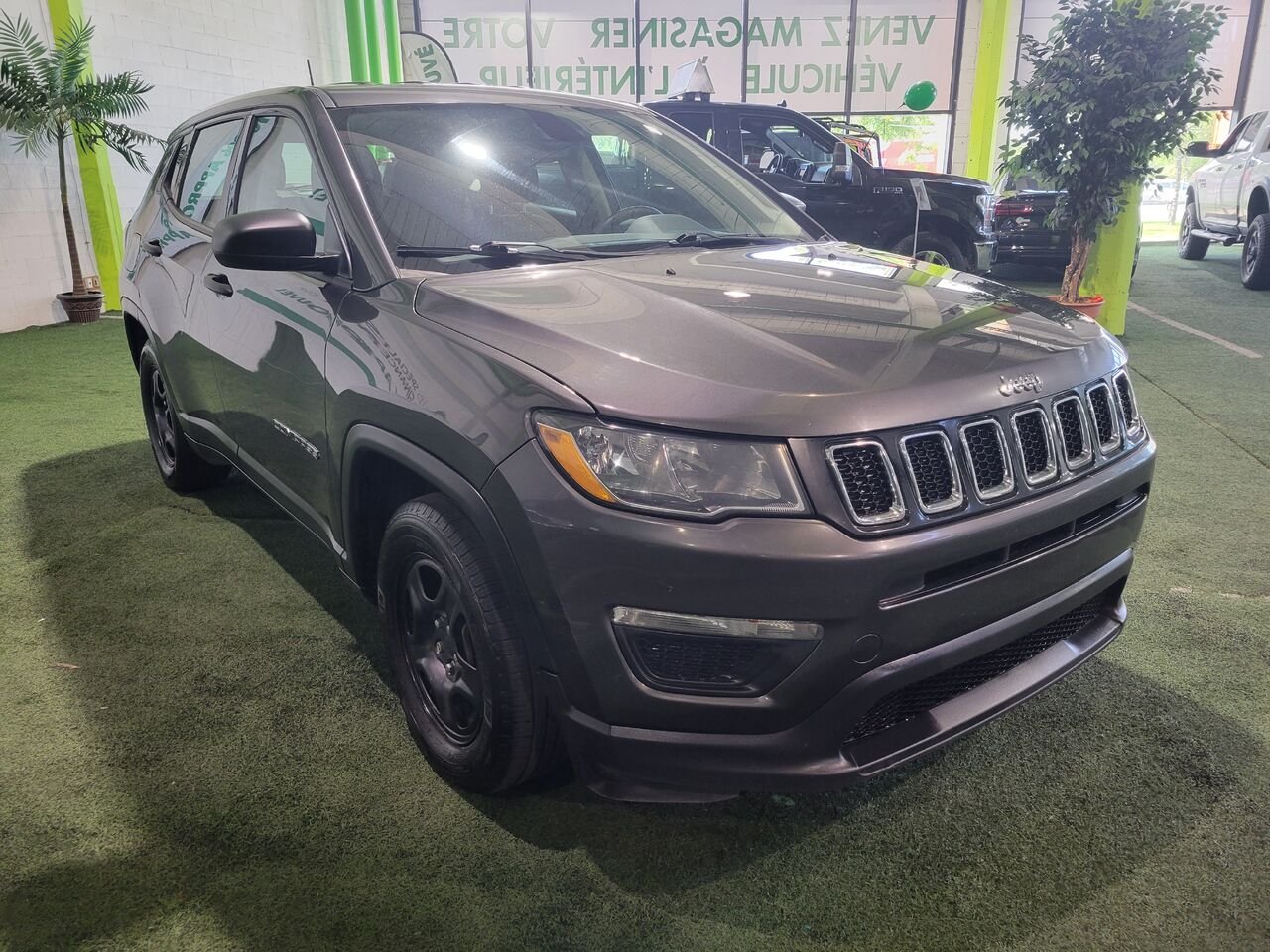 2020 Jeep Compass Black  - photo #7