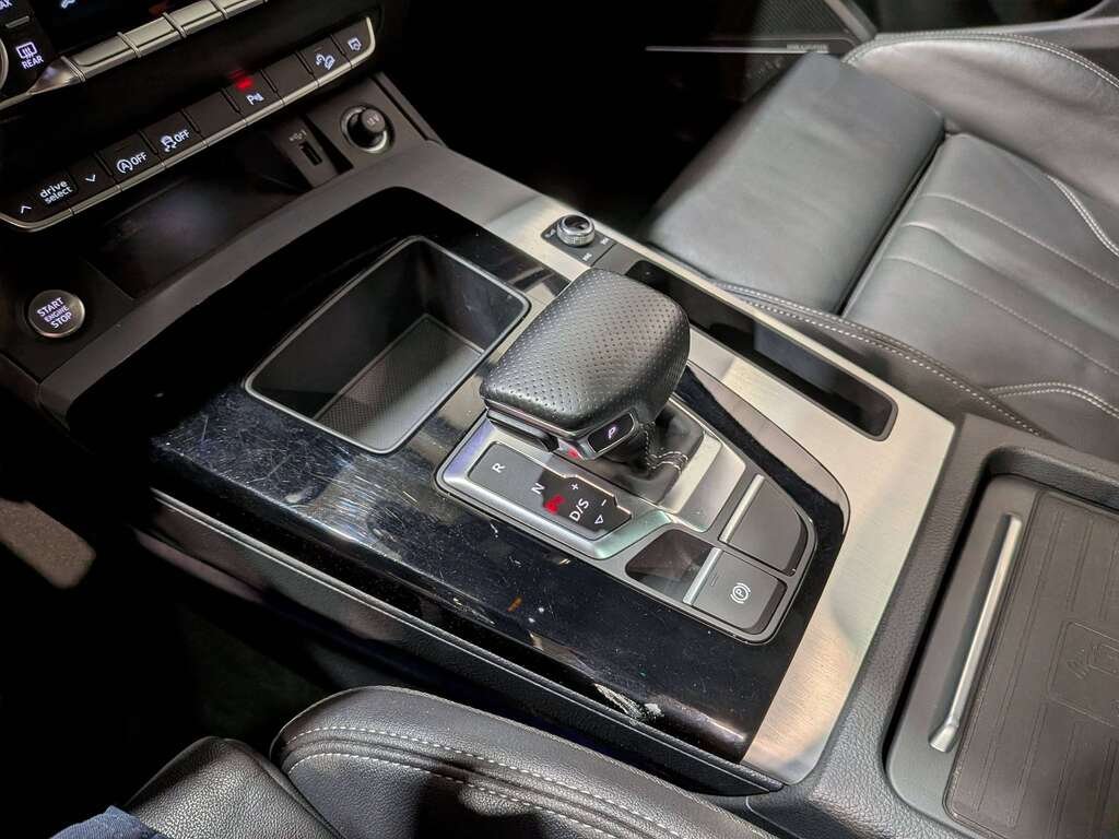 Audi Q5 Technik 45 TFSI quattro 2023 Noir Val-David - photo #31