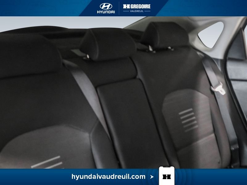 2020 Kia Forte White Laval - photo #33