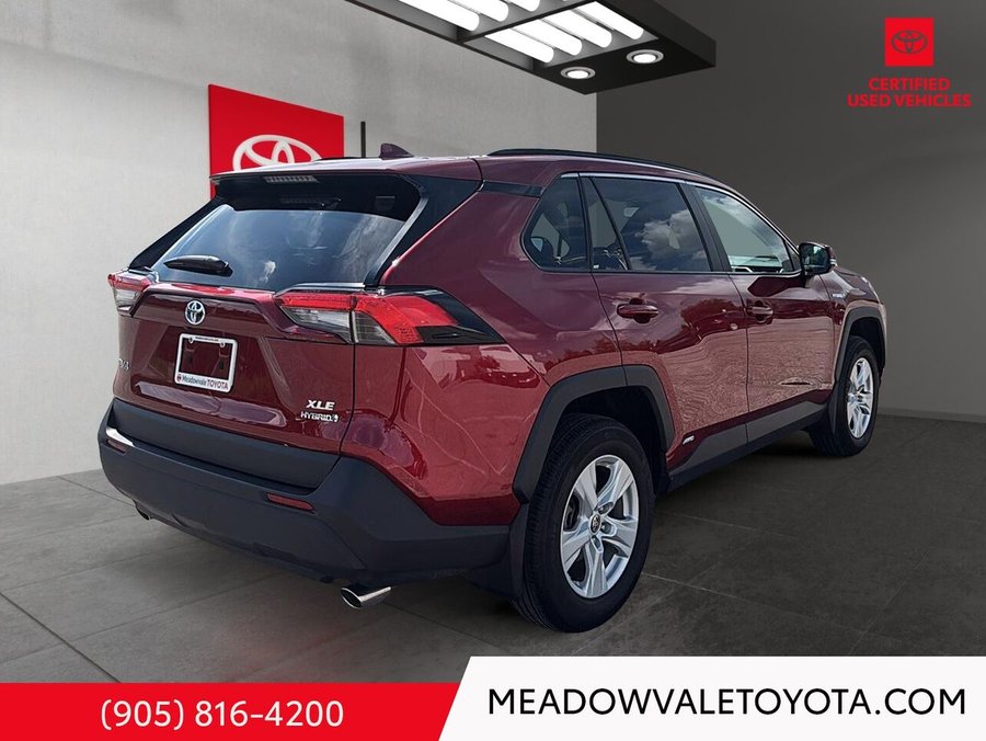 2021 Toyota RAV4 2021 Red