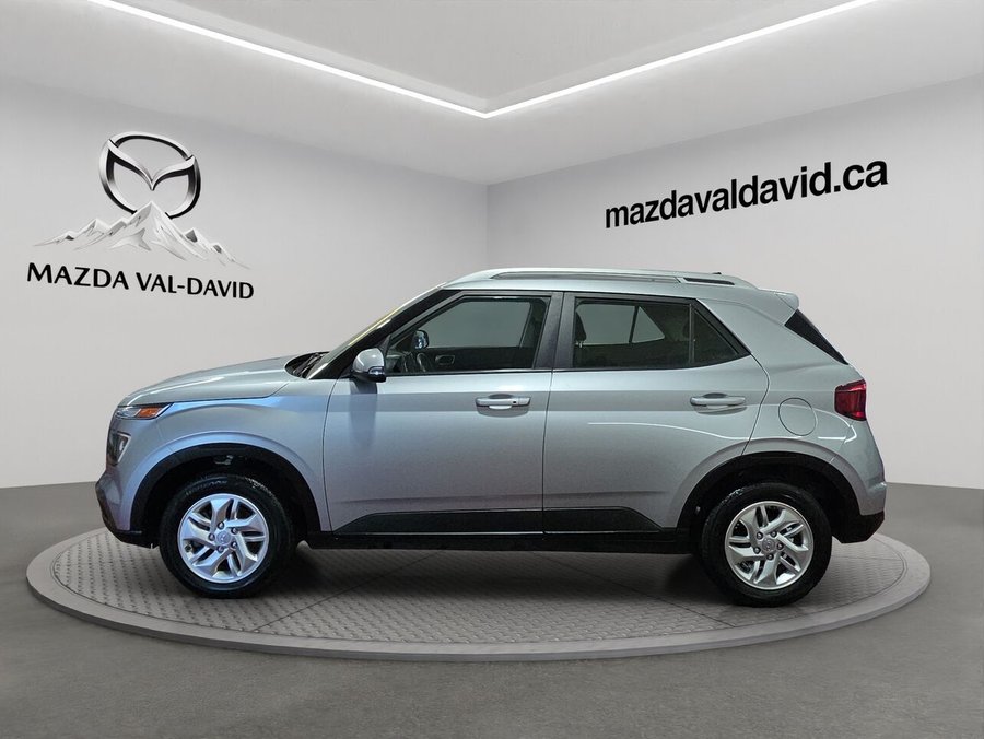 Hyundai Venue Preferred IVT, volant chauffant, commande audio au volant, Apple Carplay 2021 Argent