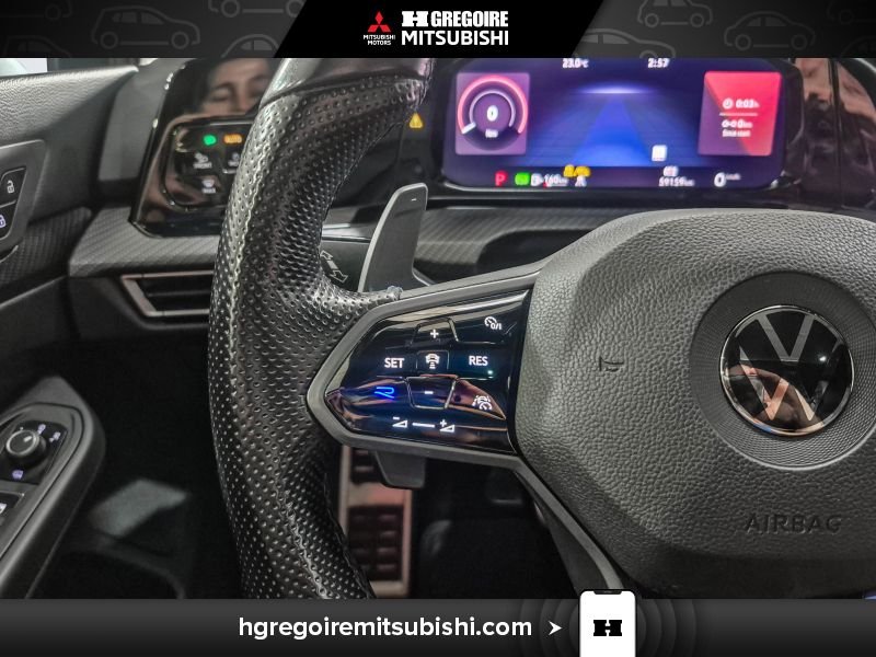 2022 Volkswagen Golf R Black Blainville - photo #19