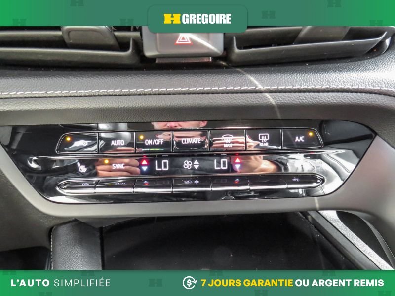 2023 Buick Envision Grey Laval - photo #20