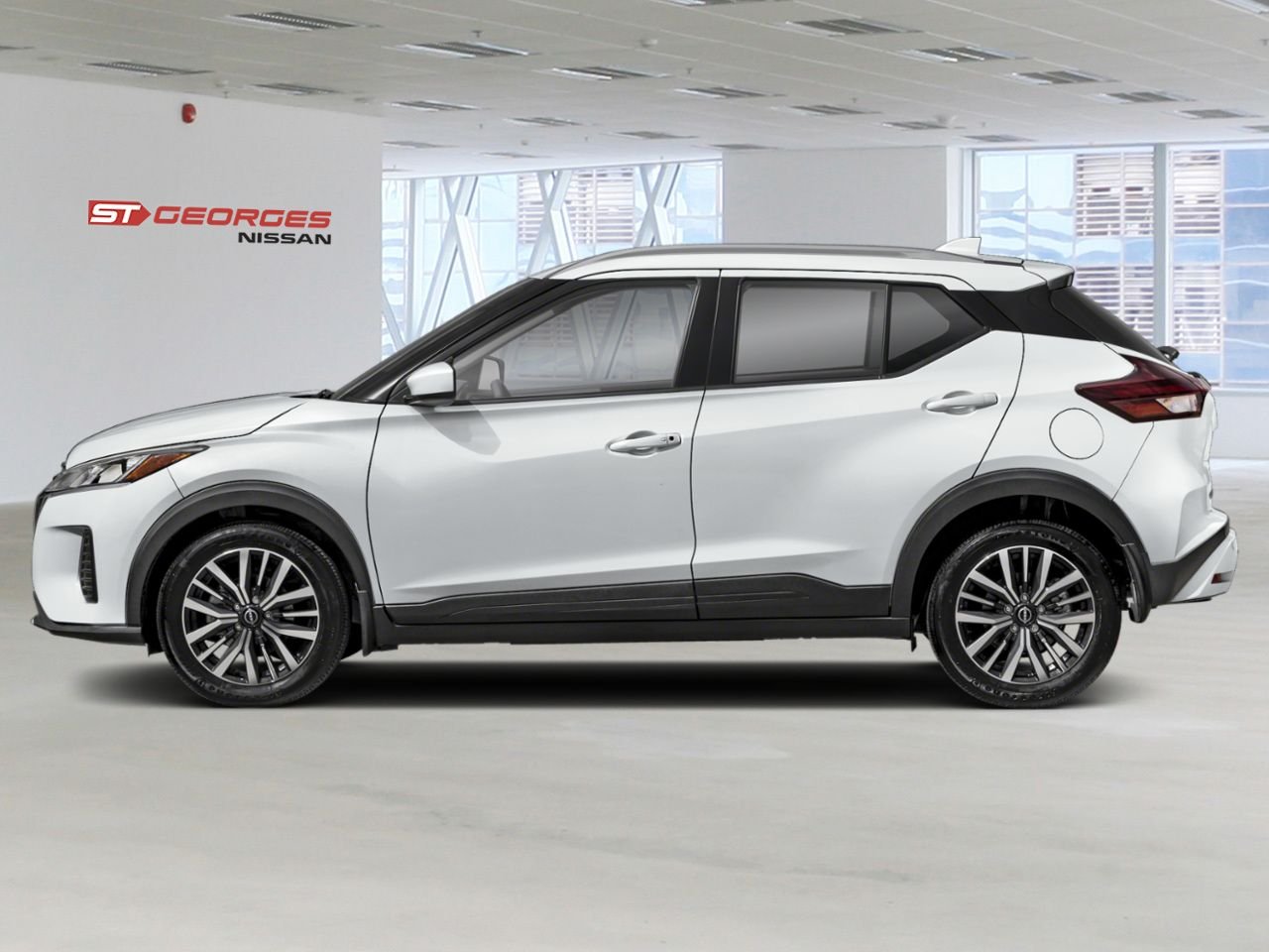 2024 Nissan Kicks White Saint-Georges - photo #2