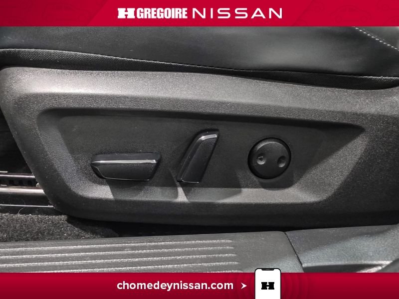 2023 Nissan Rogue White Blainville - photo #16