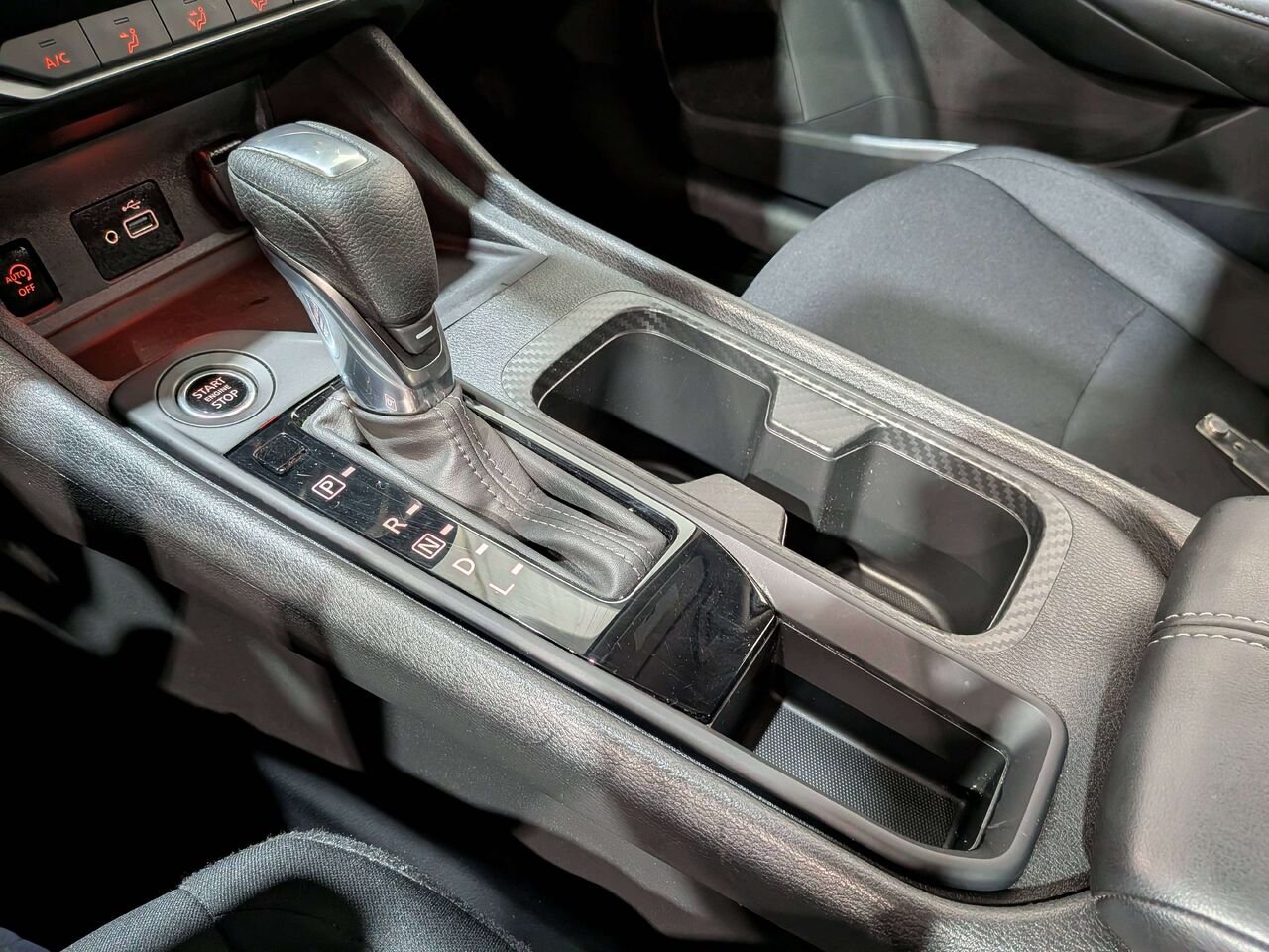 2024 Nissan Sentra S Plus CVT Black Val-David - photo #27