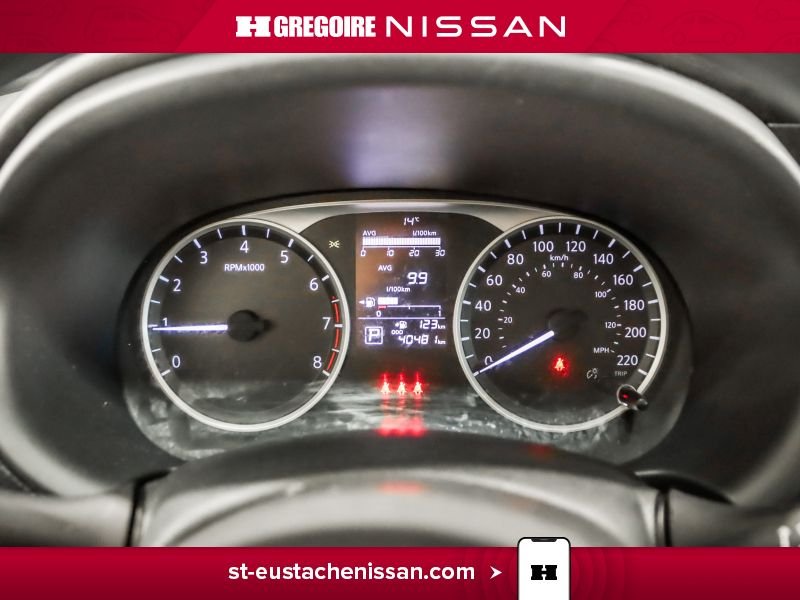 2024 Nissan Kicks White Laval - photo #17